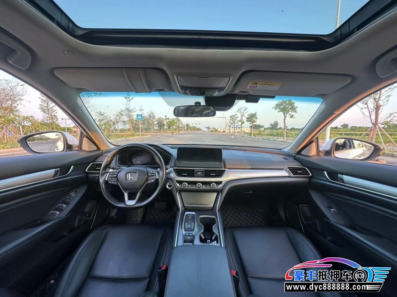 22年本田雅阁轿车抵押车出售