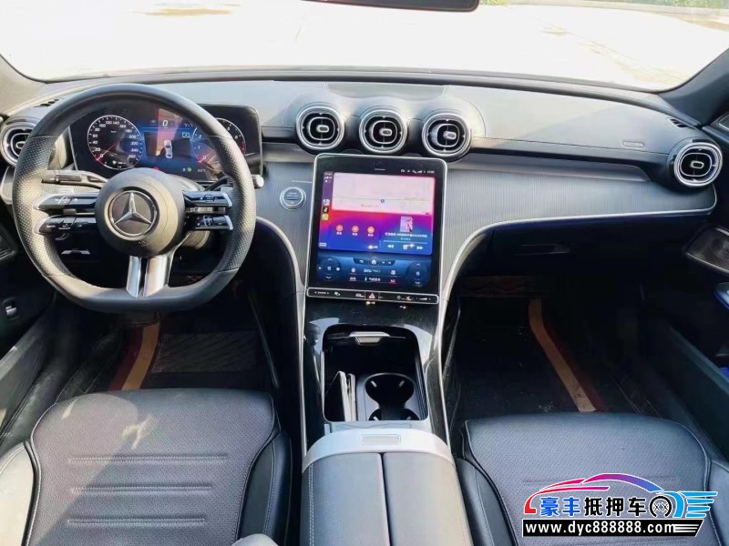 22年奔驰C轿车抵押车出售