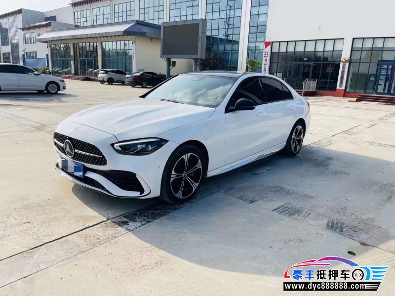 22年奔驰C轿车抵押车出售