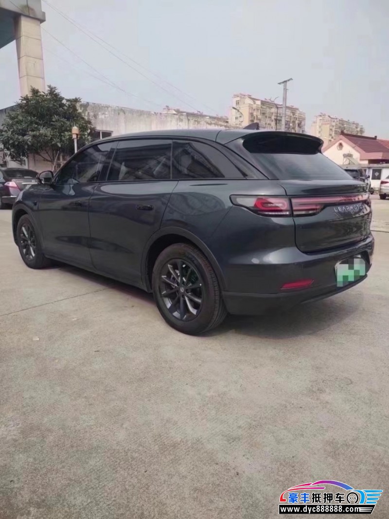 23年零跑C11轿车抵押车出售