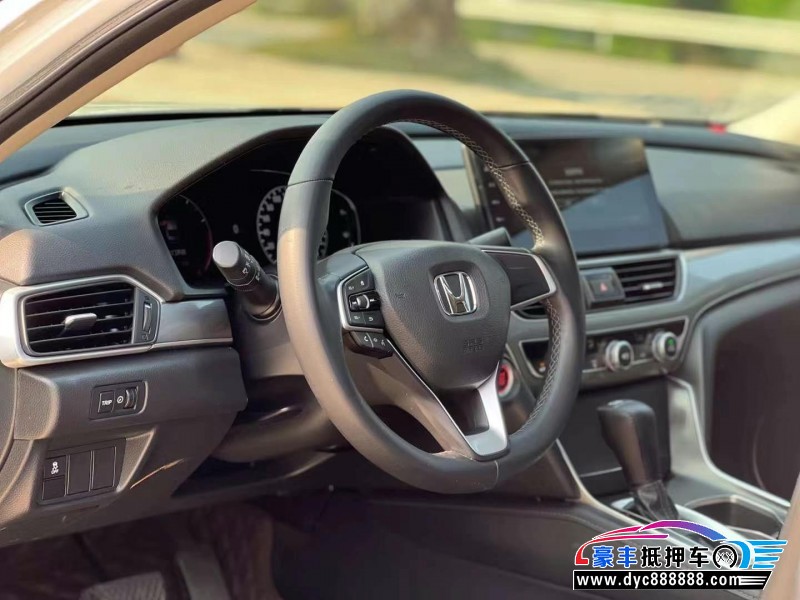 21年本田雅阁轿车抵押车出售