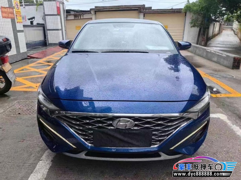 19年现代菲斯塔轿车抵押车出售