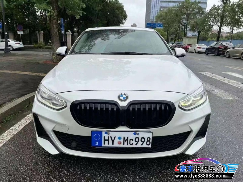 19年宝马1系轿车抵押车出售