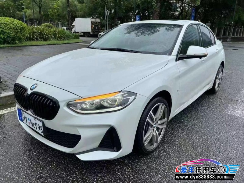 19年宝马1系轿车抵押车出售