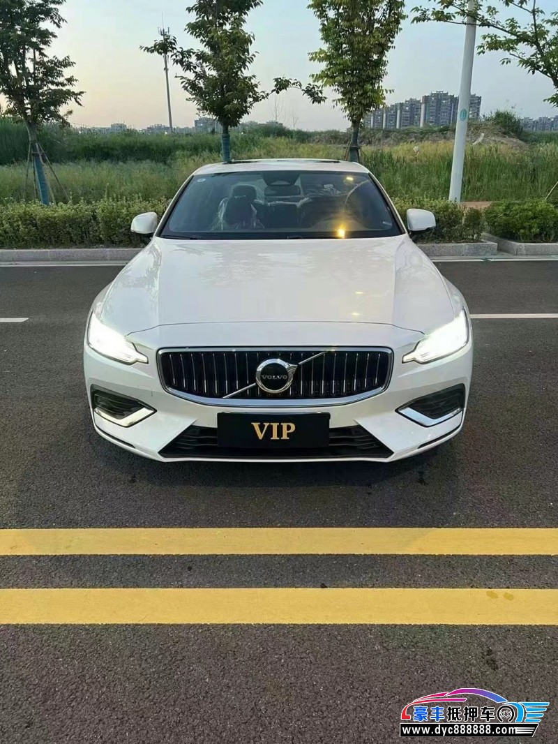 23年沃尔沃S60轿车抵押车出售