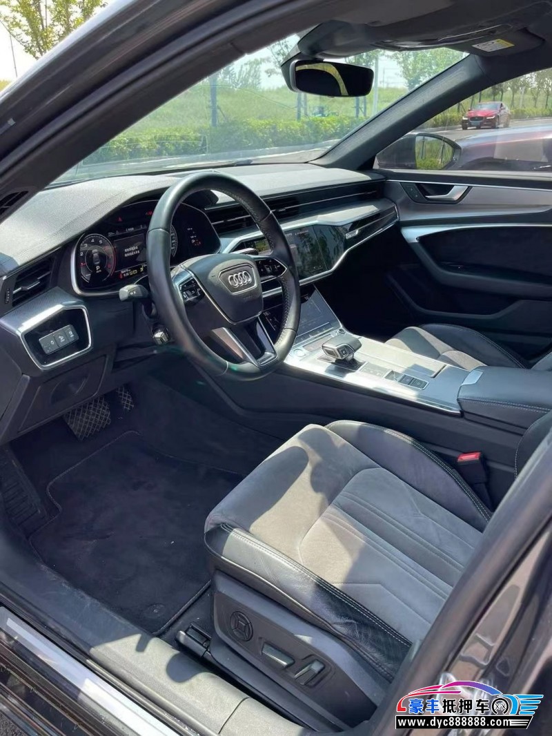 19年奥迪A6L轿车抵押车出售