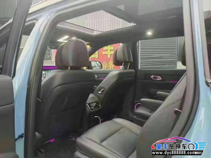 22年理想ONE轿车抵押车出售