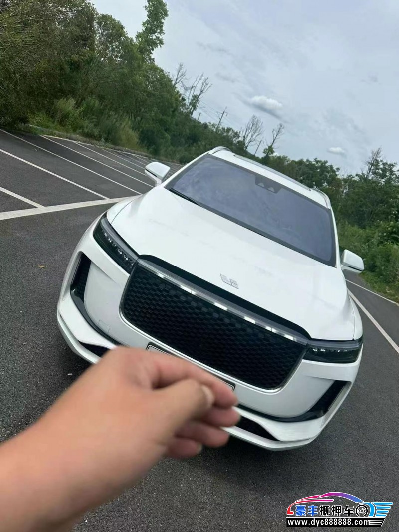 21年理想ONE轿车抵押车出售