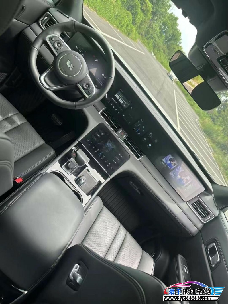 21年理想ONE轿车抵押车出售