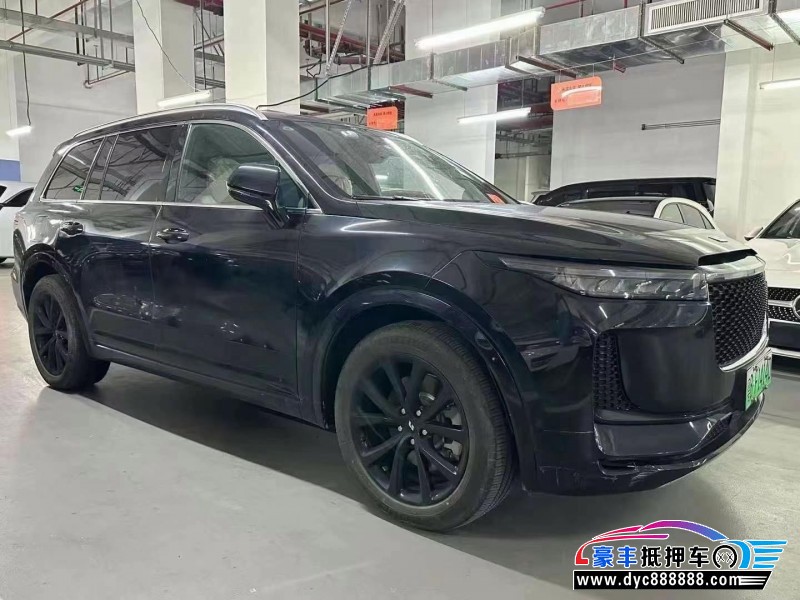 21年理想ONE轿车抵押车出售