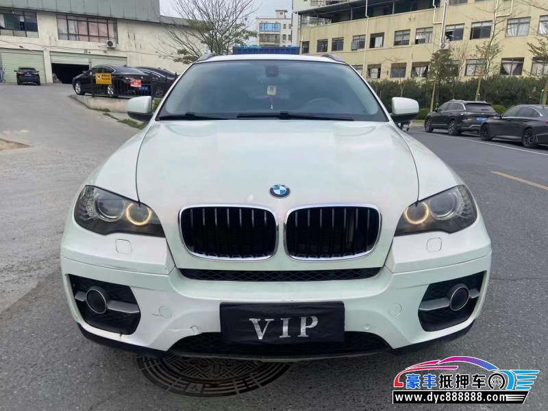 12年宝马X6轿车抵押车出售