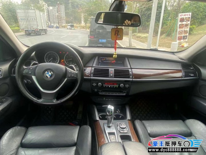 12年宝马X6轿车抵押车出售