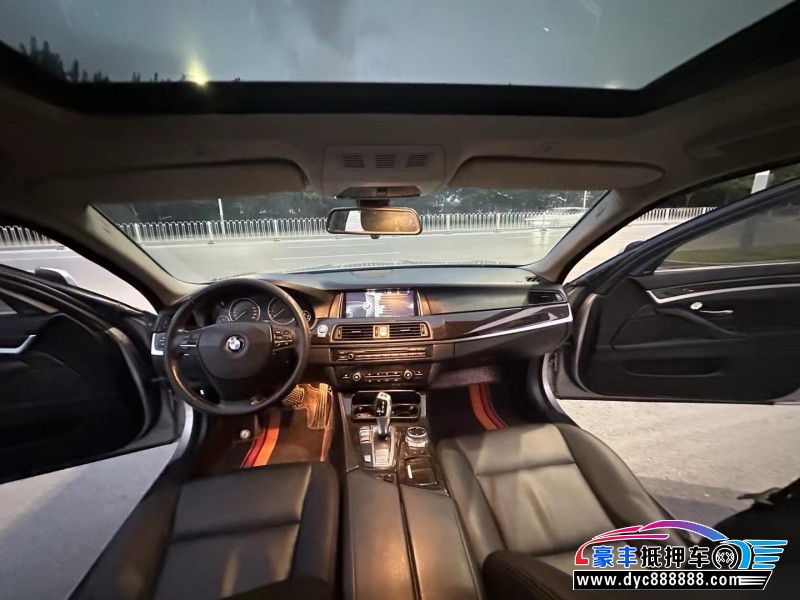 13年宝马5系轿车抵押车出售