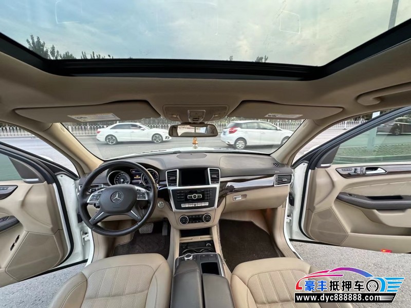 16年奔驰GLSUV抵押车出售