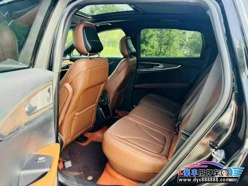 22年林肯航海家轿车抵押车出售