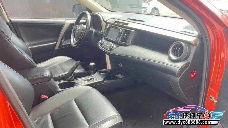 13年丰田RAV4轿车抵押车出售