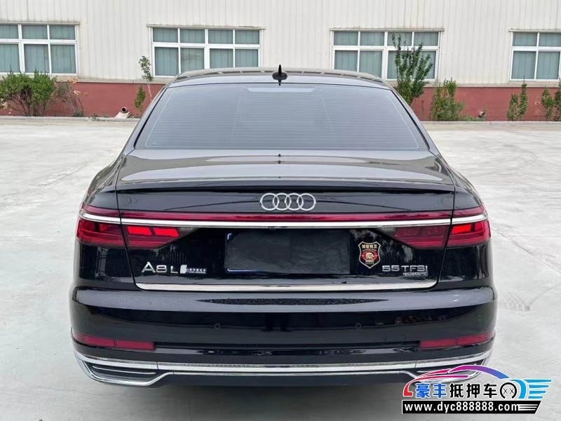 20年奥迪A8轿车抵押车出售
