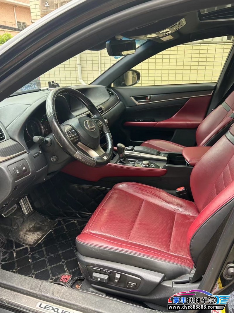 18年雷克萨斯GS轿车抵押车出售