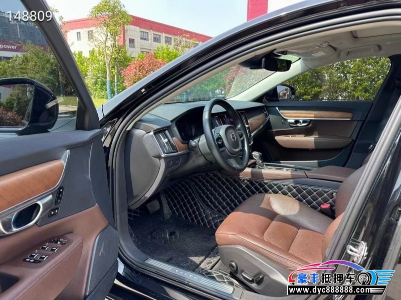 20年沃尔沃S90轿车抵押车出售