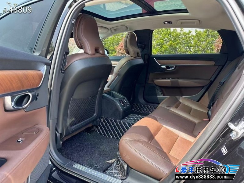 20年沃尔沃S90轿车抵押车出售