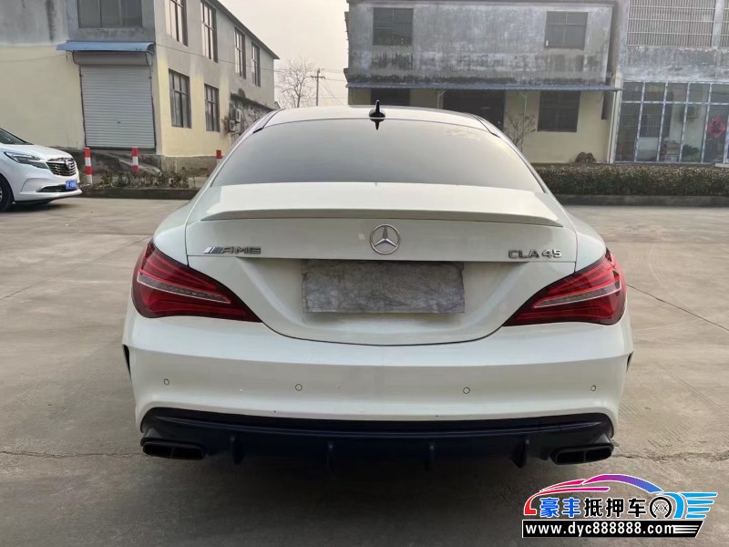 17年奔驰CLA轿车抵押车出售