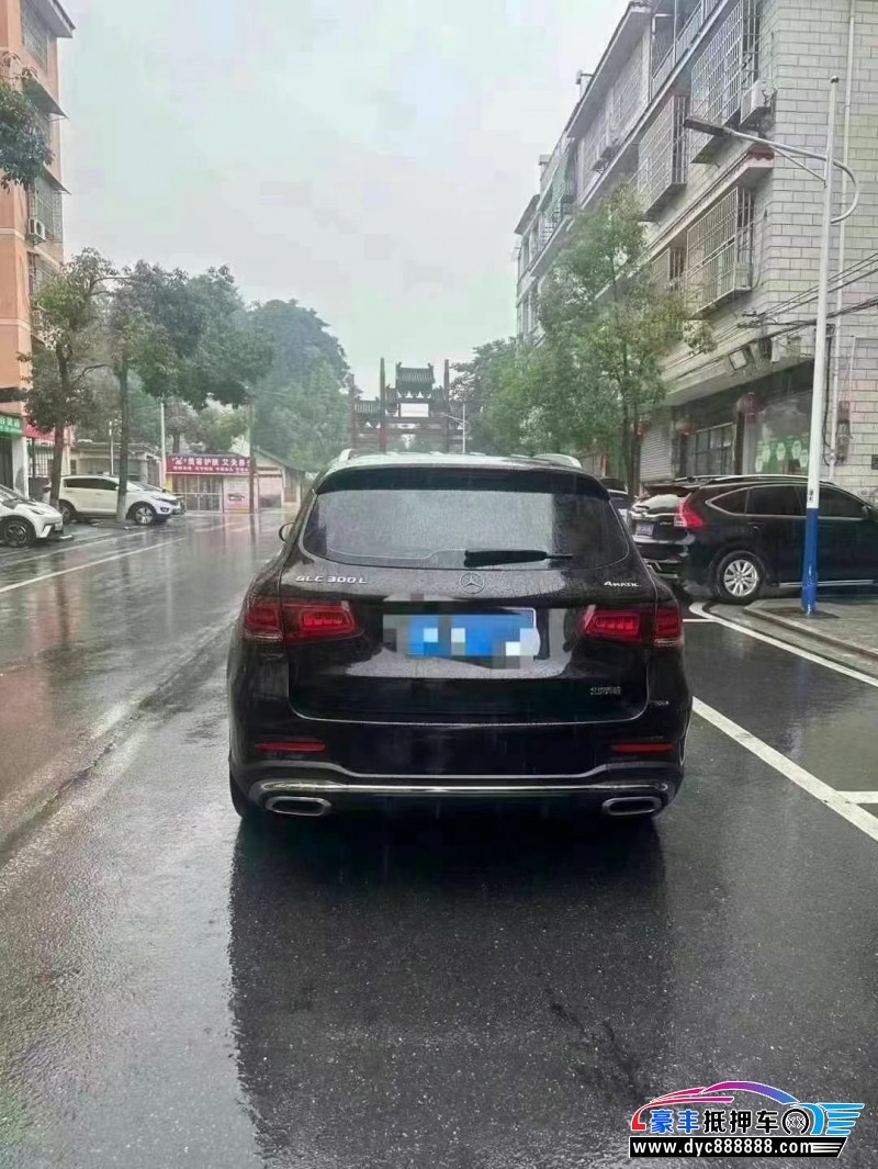 22年奔驰GLC轿车抵押车出售