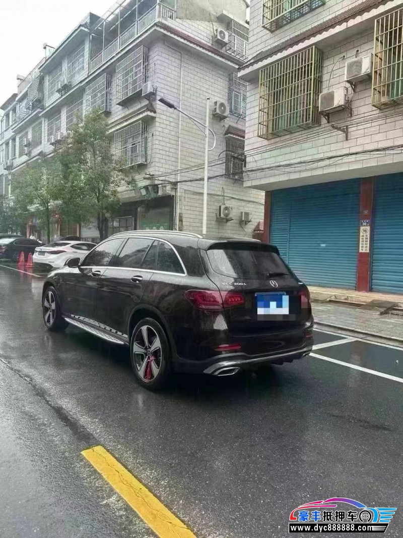 22年奔驰GLC轿车抵押车出售
