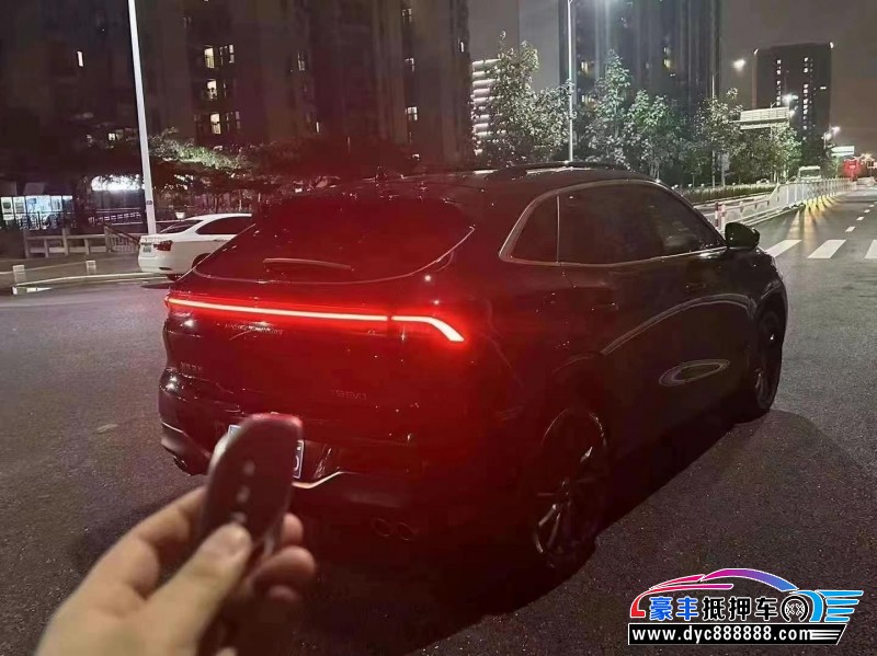 23年东风风行T5轿车抵押车出售