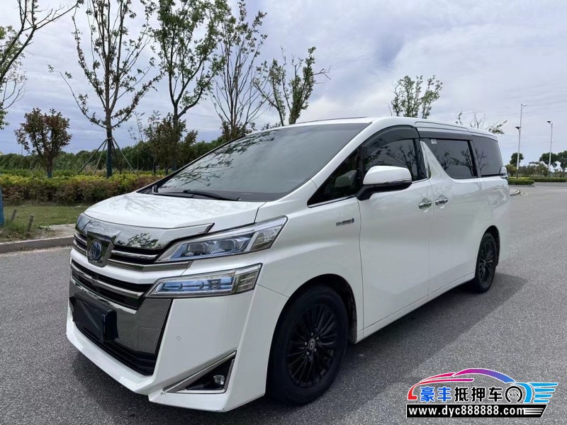 20年丰田威尔法轿车抵押车出售