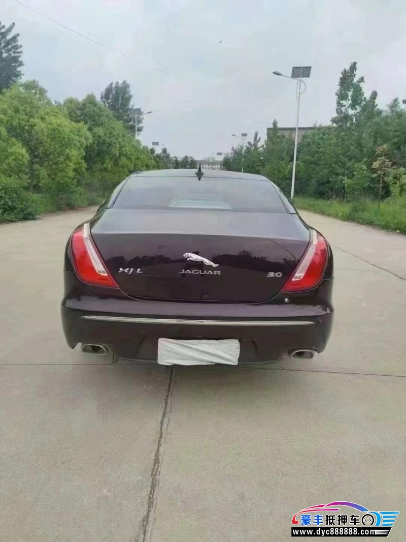 14年捷豹XJL轿车抵押车出售