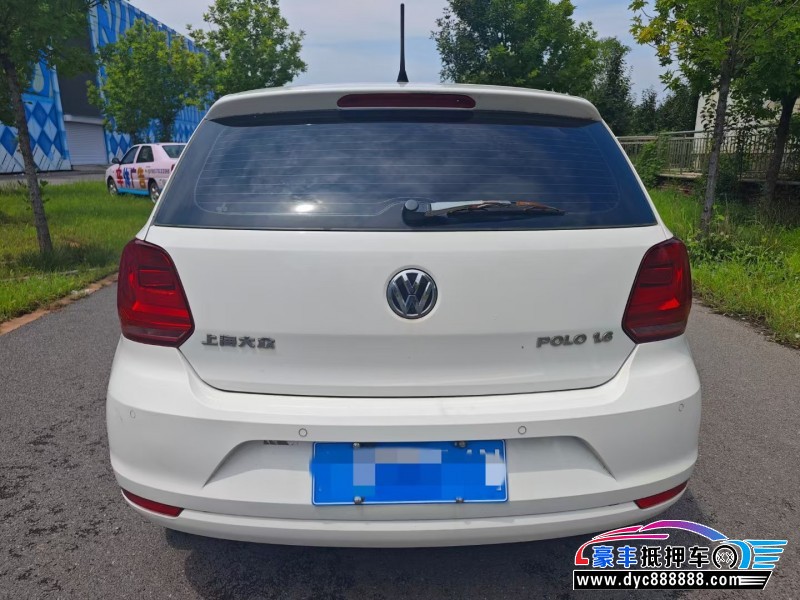 15年大众polo轿车抵押车出售