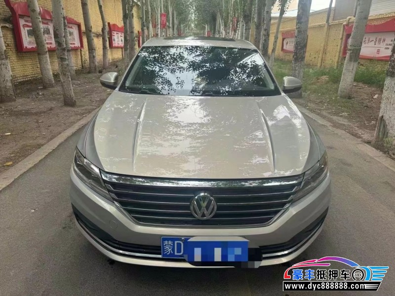 18年大众朗逸轿车抵押车出售