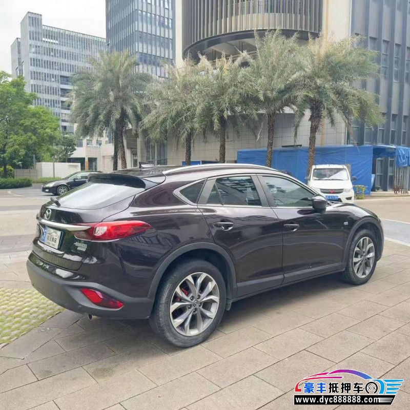 17年马自达CX-4轿车抵押车出售