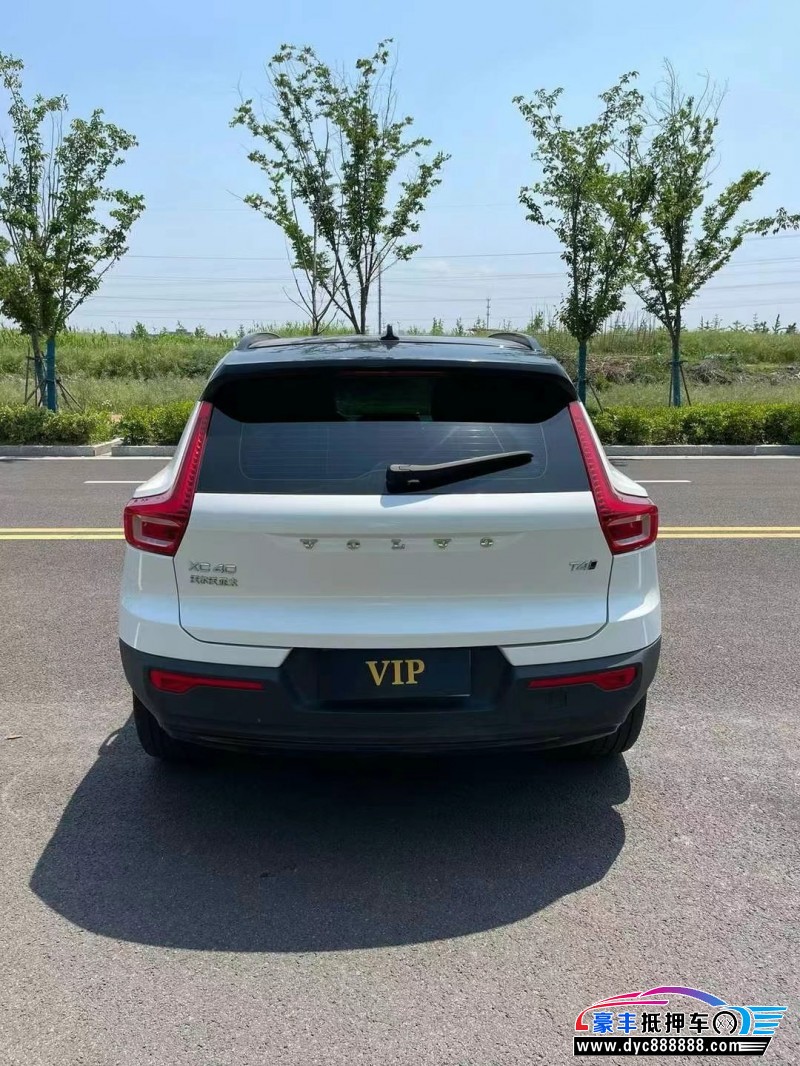 21年沃尔沃XC40轿车抵押车出售