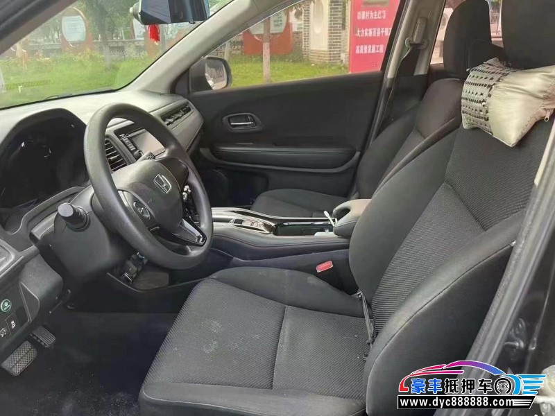 18年本田缤智轿车抵押车出售