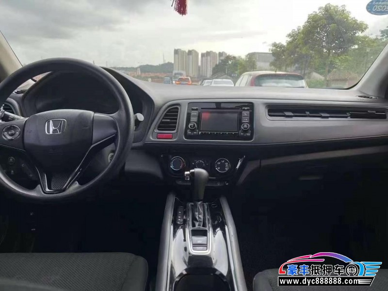 18年本田缤智轿车抵押车出售