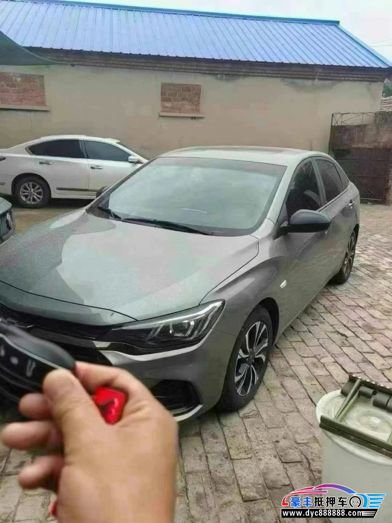 20年雪佛兰科鲁泽轿车抵押车出售