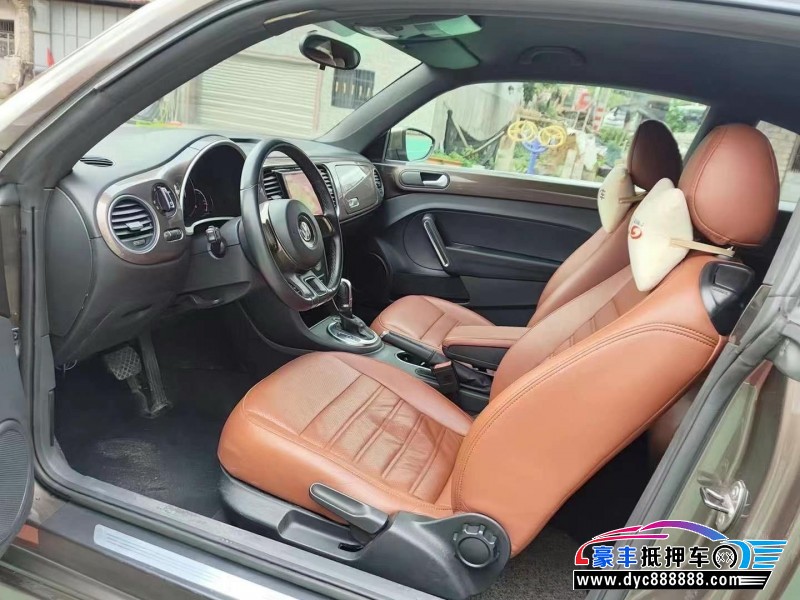 14年大众甲壳虫轿车抵押车出售