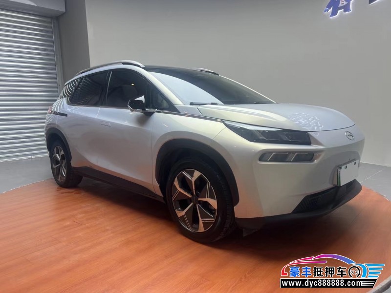 22年埃安V80轿车抵押车出售