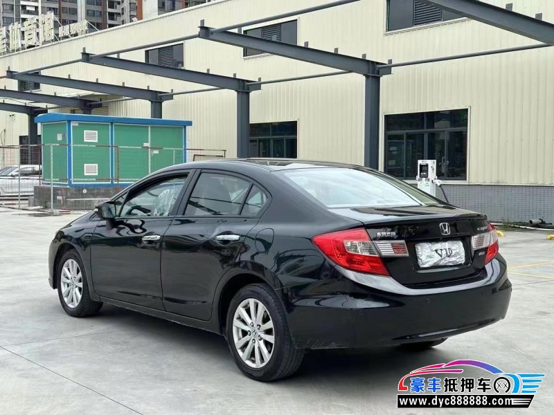 13年本田思域轿车抵押车出售