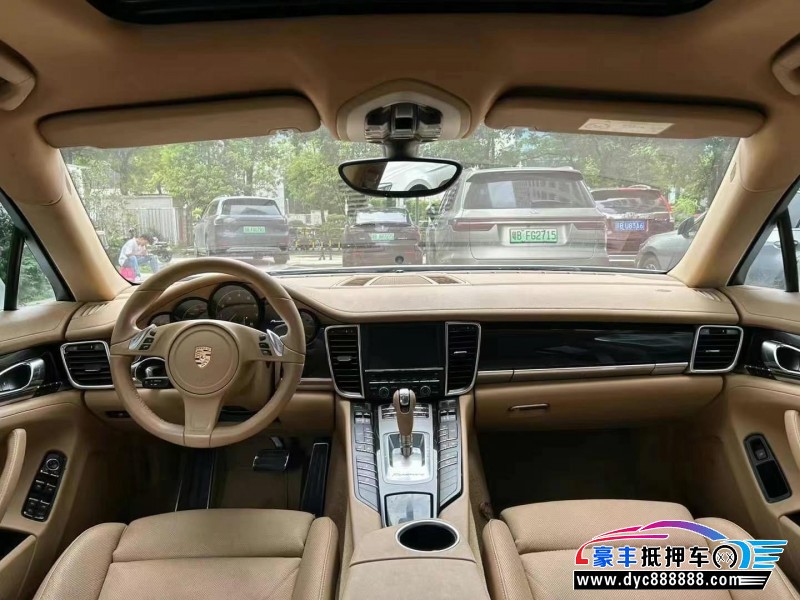 15年保时捷帕纳梅拉轿车抵押车出售