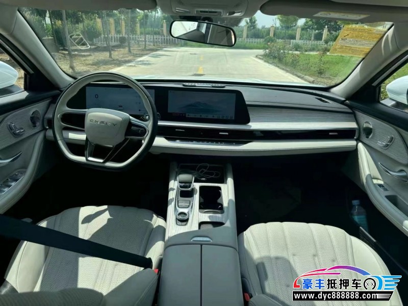 24年奇瑞风云轿车抵押车出售