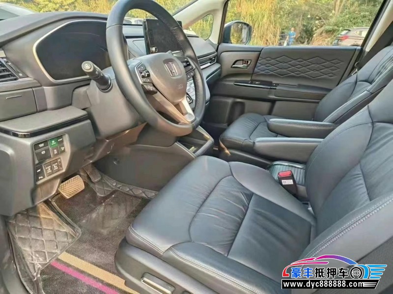 23年本田艾力绅轿车抵押车出售