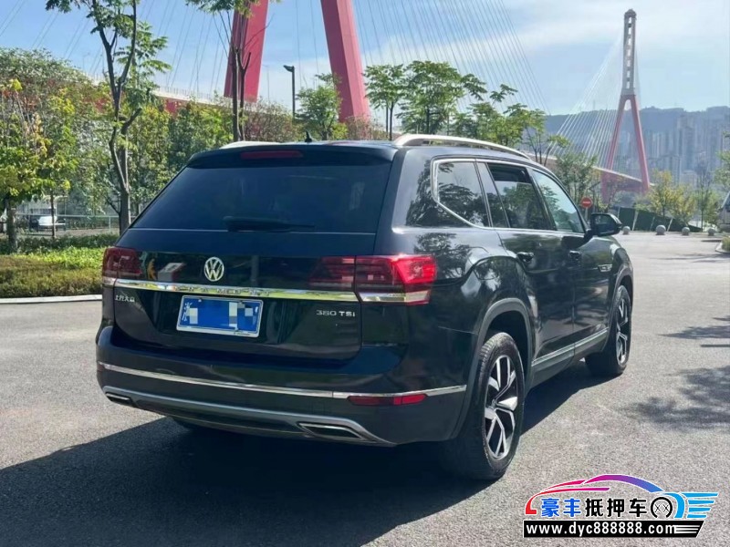 17年大众途昂轿车抵押车出售