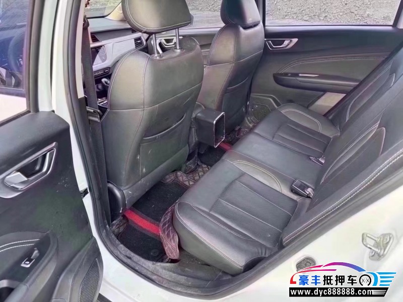 21年吉利远景X3轿车抵押车出售