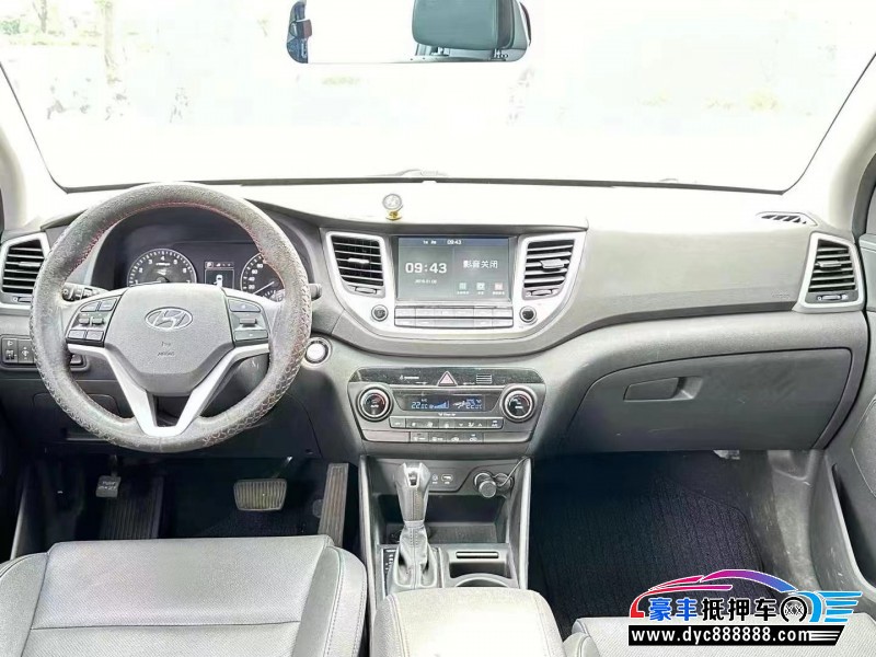 18年现代途胜SUV抵押车出售