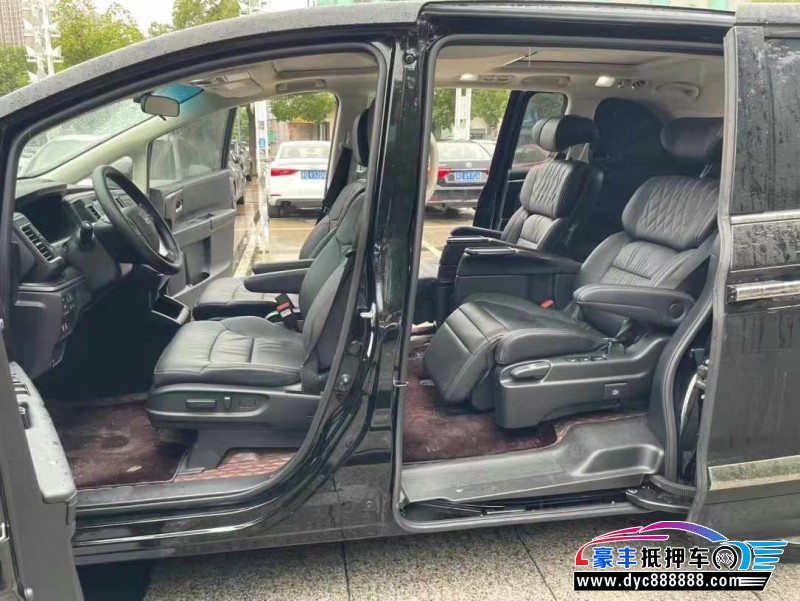 21年本田艾力绅轿车抵押车出售