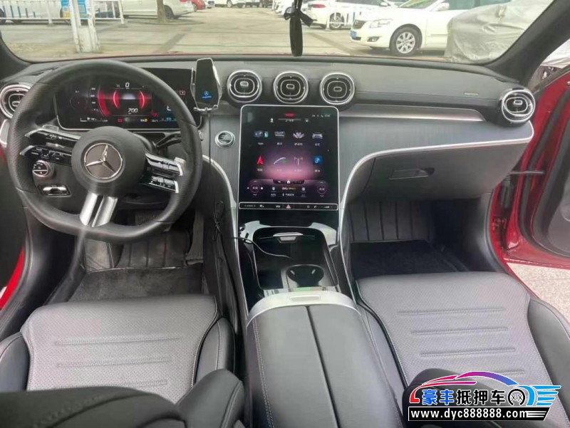 22年奔驰C轿车抵押车出售