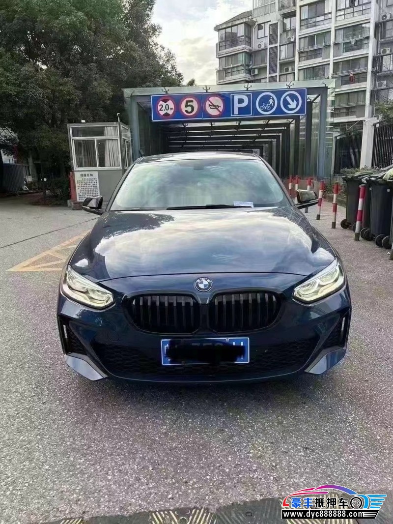 22年宝马1系轿车抵押车出售