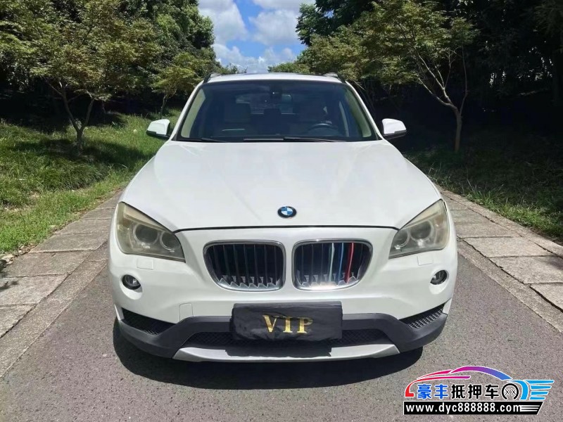 13年宝马X1轿车抵押车出售